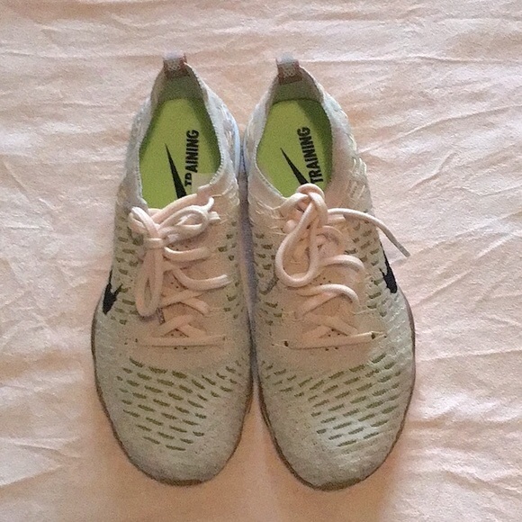 Nike Air zoom fearless fly knit chrome blush size 7 - Picture 4 of 8